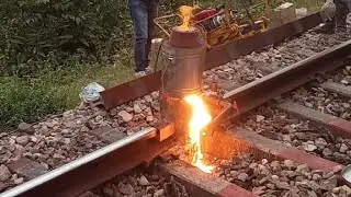 Thermit Welding #thermitwelding #railway #railjoint #railworker #destressing