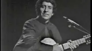 VICTOR JARA - Cuando voy al trabajo / El derecho de vivir en paz