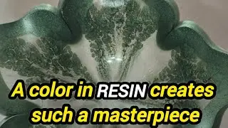 Make such a beautiful resin container with just one color. This beautiful color is very popular