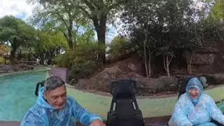 麗寳樂園 急流泛舟1