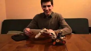 Робот LiveTronic