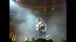 Jenni Rivera - Rifando en la Arena Monterrey, 8/12/12 shauuu baby! :')
