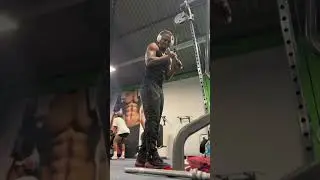 Flex Friday let&rsquo;s lock in #motivation #fitnessinspiration #fitness #fitnessmotivation #flexfriday