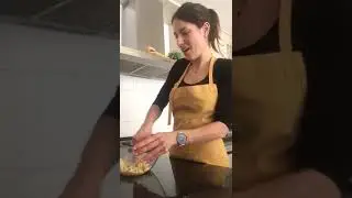 Cuina saludable 1. Geoblau, Educaci&oacute; ambiental imparteix cuina saludable al CC de Can Borrell