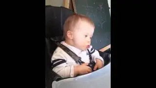 JACK FED HIMSELF AND ATE W/OUT CHOKING FOR THE 1st TIME!