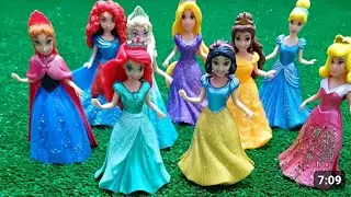Satisfying Video l How to make Glossy Lolipops in to Rainbow Pool with Disney Princess Cutting ASMR