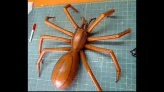 Watch me make a leather spider at high speed ( Pattern by Leather Hub Patterns)