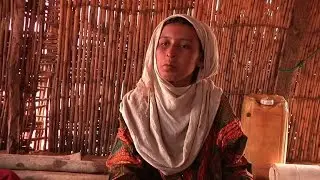 Malian refugee girl in Niger chooses school over marriage