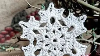 How To Crochet A Snowflake | Crochet A Simple Snowflakes |DIY How to Crochet Snowflake Motif