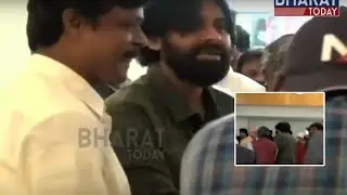 Janasena Chief Pawan Kalyan Entry At Uttarandhra Intellectual Meeting | Visakha Tour | Bharat Today