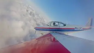 Sneak Preview: Aerobatics with the Fuji!
