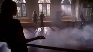 GLEE 4x02 - Oops!... I Did It Again (Britney Spears)