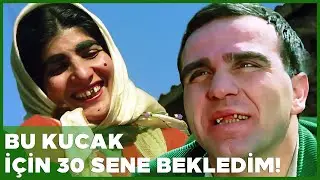 Üç Kâğıtçı Türk Filmi | Rıfkı Bekârların Kısmetini Açıyor!
