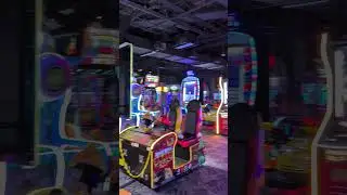 Dave and Busters Honolulu Midway #arcade #daveandbusters