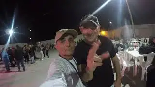 grandes amigos de regreso al terruño en la noche retro father 2025 en la casa de los sueños.