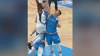 Beauty of violence! Edmond Sumner throws it down over Zhai Xiaochuan | CBA 萨姆纳空切篮下 接球暴起隔扣翟晓川