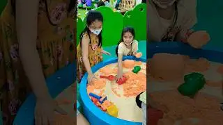🌈Orange Kinetic Motion Sand Clay! #kineticsand #kinetic #shortvideo #sand #clay #shorts  #short #fun
