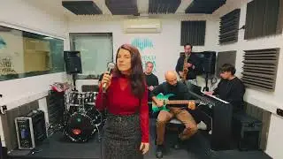M&oacute;nica Brand&atilde;o, F&aacute;bio Gomes, Francisco Violante Voz, Guitarra, Piano Prof  Mafalda Camilo Anzol R