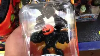 Skylanders Giants Hunting Pumpkin Eye Brawl!!!!