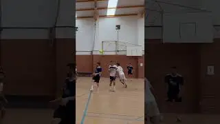 &iquest;GOL O FALLO?  #futbol #gol #asistencia #shortsyoutube #goals #f&uacute;tbolsala #futsal #viralvideo #video