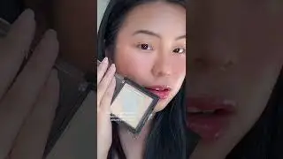 Makeup on oily eyelids