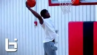 6'10 Quincy Miller Shows Sick Handles in Week 1 of Garner Road Open Run