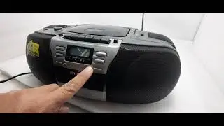 R&aacute;dio Aiwa Csd-es770