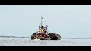 Tugboat John R Asher is action!