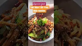 Vegan Yaki Udon | Easy Japanese Stir-Fried Noodles Recipe #easyrecipe #shortsindia  #essenwithricha
