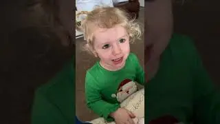 Первая встреча с малышом Хэнком Джеймсом! Гордые старшие брат и сестра! #шорты #fyp #длятебя #asmr