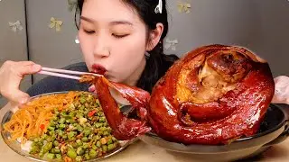 Tender and fall-off-the-bone braised pork knuckle! :chinese food video eating:mukbang😋#trending