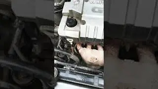 Снятие ремней генератора-помпы и кондиционера-ГУРа Митсубиши Шариот Грандис 4G64