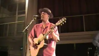 Eric Bibb | Goin' Down That Road Feeling Bad