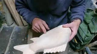 Drawing and carving carp fins