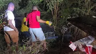 Breaking News Accdient in Grants Pen St Thomas  Car Lost Control And Crash In Van Serious  Crash