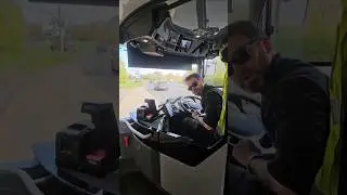 2025 Александр Деннис Энвиро 400MMC Центральный Коннект