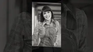 Look at the beauty of Kris Jenner when she was younger #shorts #youtube #shortvideo #trending