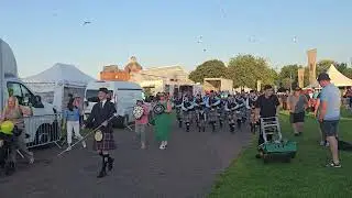 DM Louis Anderson and the New Ross and District Pipe Band - Worlds 2025