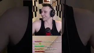 Скачал что то из интернета #стример #твичлучшее #twitch #твичнарезки #вирус #стрим #скачать