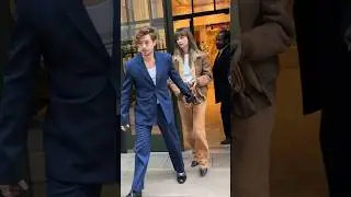 Cole Sprouse holds girlfriend Ari Fournier&rsquo;s hand in NYC! #colesprouse