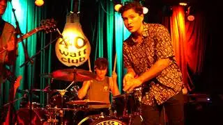 Bulls On Parade - Shameless James Live at 40 Watt Club