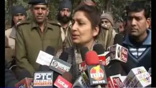 SP Sirsa Dr Rajshri Singh inaugurates self defense training at Sirsa from 7th January 2013.