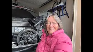 Car carrier for wheelchair front drive