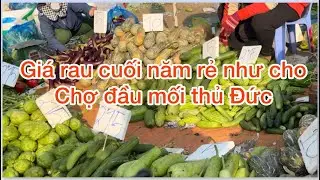 Chợ đầu mối nông sản thủ Đức  giá bán lẻ rau củ rẻ bèo dưa leo 4K /1kg 