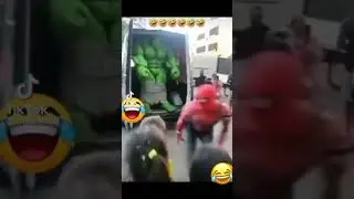 The Incredible Hulk loses his pants and lol 😂 and screaming 😱 ￼￼