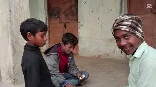 यह कौन सा गेम खेल रहा है भाई 😲 | Funny Gaming Video#youtubeshorts