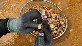 LOST GOLD JEWELRY Found! - Beach Treasure Hunting! Ep.30