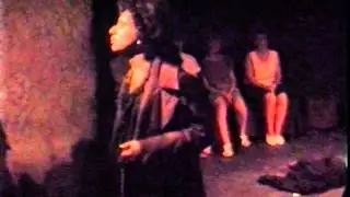 Alain Sachs Fou d'Amour en 1991 au Th&eacute;&acirc;tre du Bourg-Neuf Festival d'Avignon - France