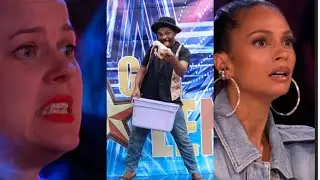 He hatches the egg into a chicken on AGT 🤯😱👿💀☠️
