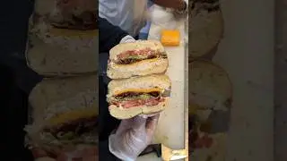 T-CLUB SESAME BAGEL 🥯🦃 JERSEY BAGELS hot n&rsquo; fresh out the oven #nj #bagels #hoboken #rutgers
